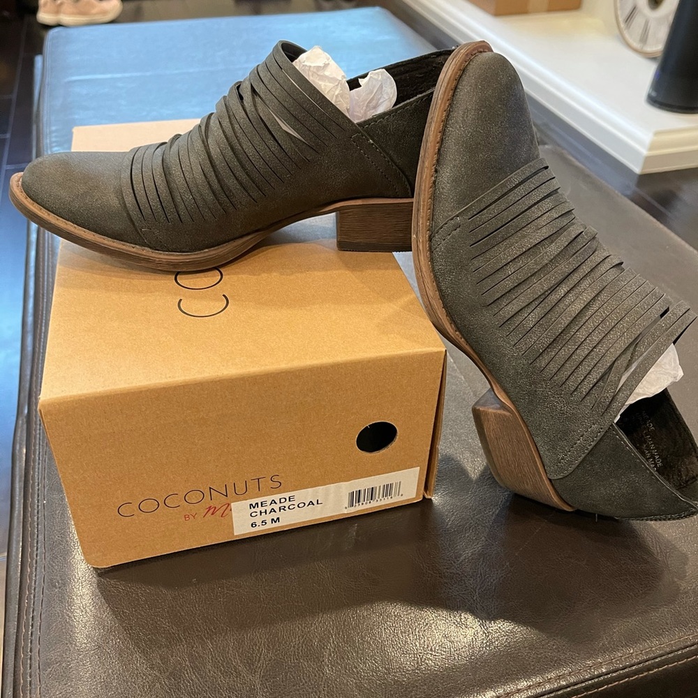 Booties - Picture 2 of 3